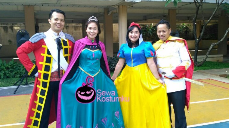Sewa Kostum Cinderella Dewasa di Bekasi  SewaKostumku.com