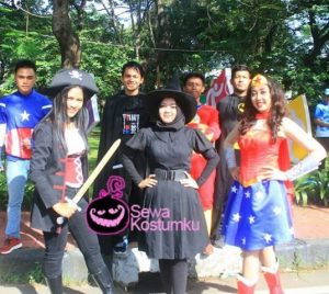 Sewa Kostum Superhero dan Batgirl Surabaya