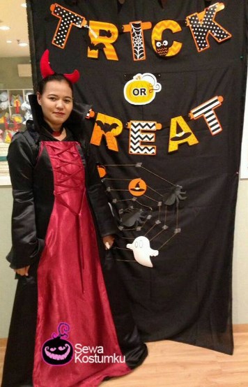 Tempat Sewa Kostum Halloween Drakula di Medan