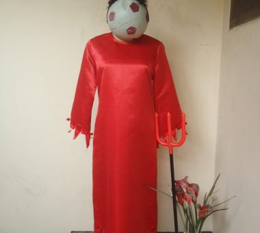 Sewa Kostum Jubah Merah Devil Cewe Size M