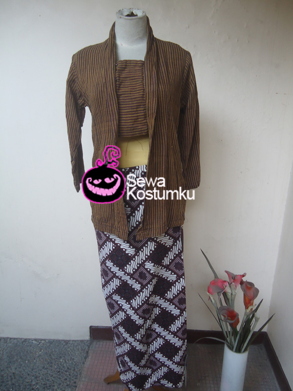 Sewa Kostum Baju Lurik Jawa Wanita ukuran M L dan XL 