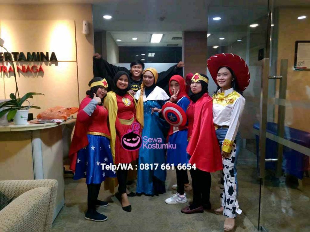 Penyewaan Kostum Superhero Wanita Jatiwaringin